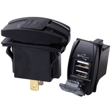 Kontakt med 2 stk. 3,1A Udtag, Input 6-30V