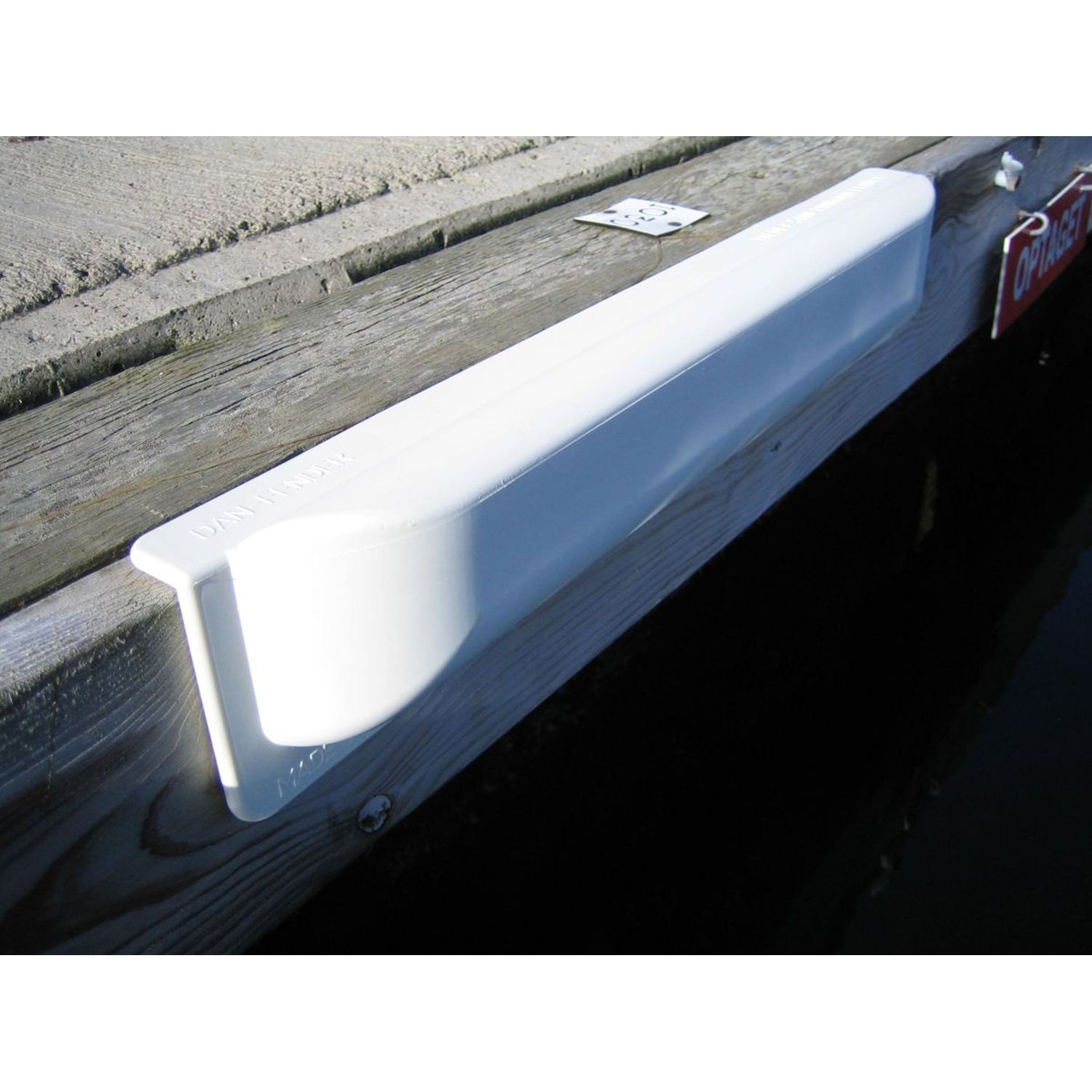 Dan-Fender Quay Fender Straight 50x10cm Hvit PVC-konstruksjon