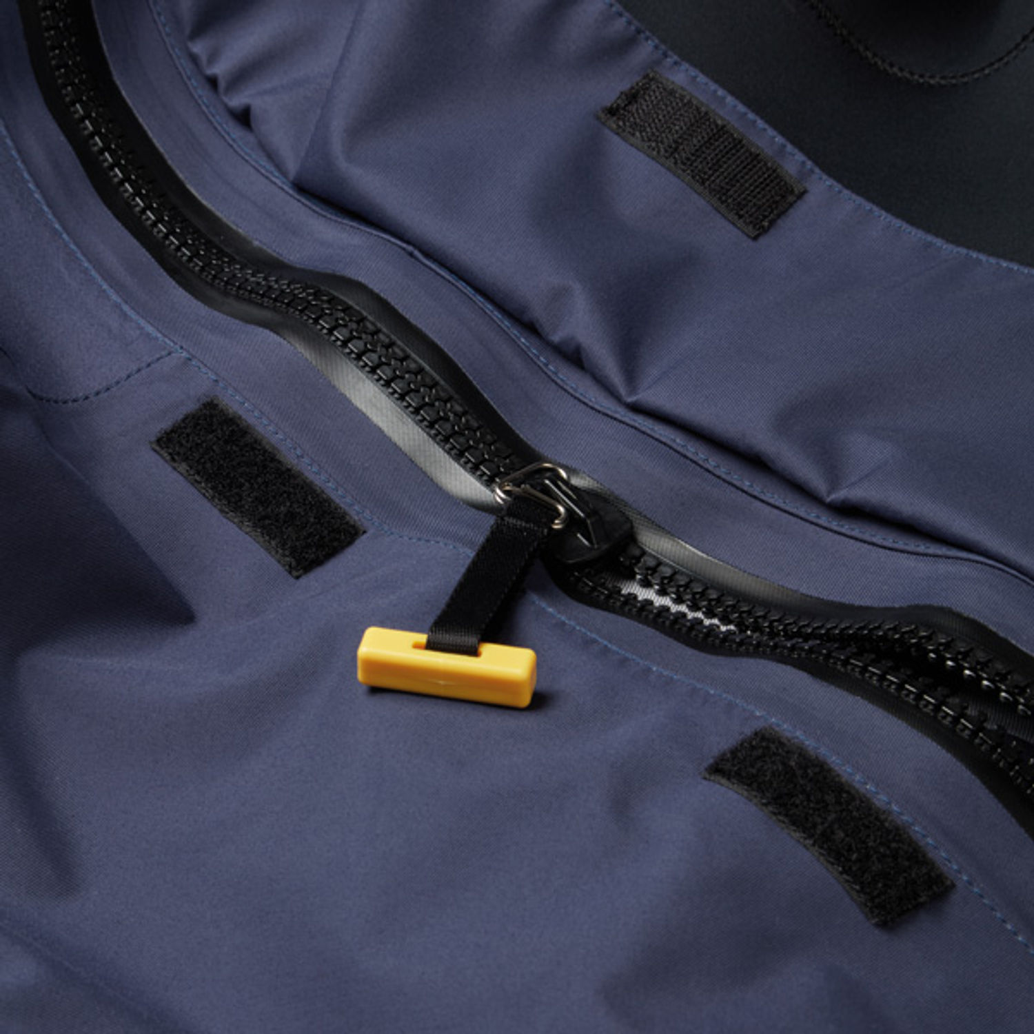 Gill 4806 Tørrdrakt Navy Junior