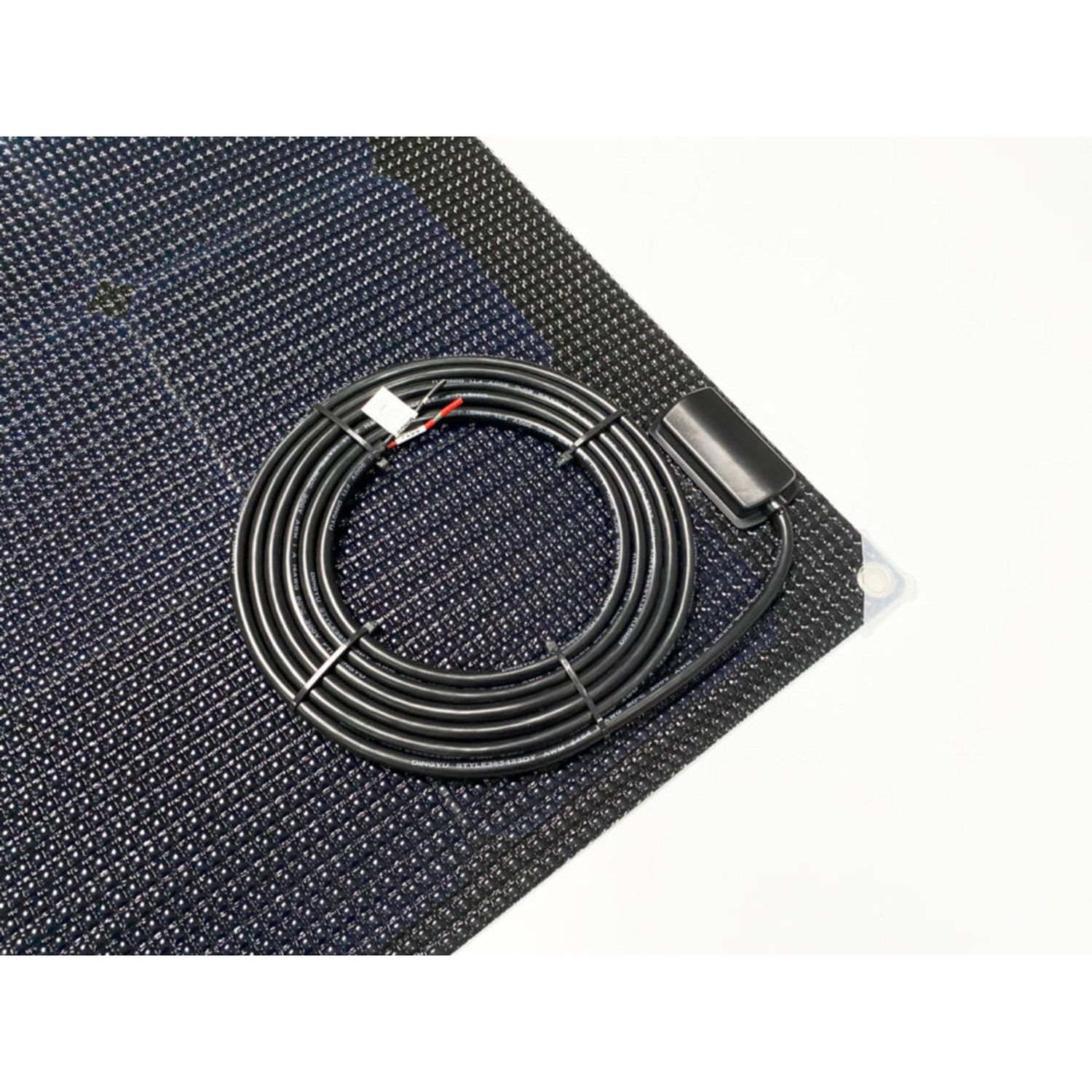 Aurinkopaneeli SpectraLite SemiFlex Pro 100W Aurinkopaneeli SpectraLite SemiFlex Pro 100W