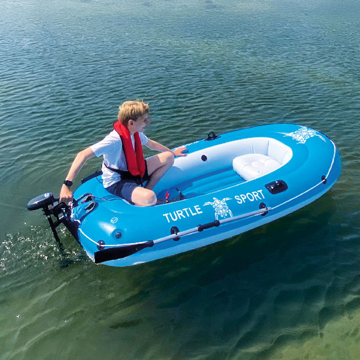 PVC-båt 240 cm med elektrisk motor, pumpe, åre og bag