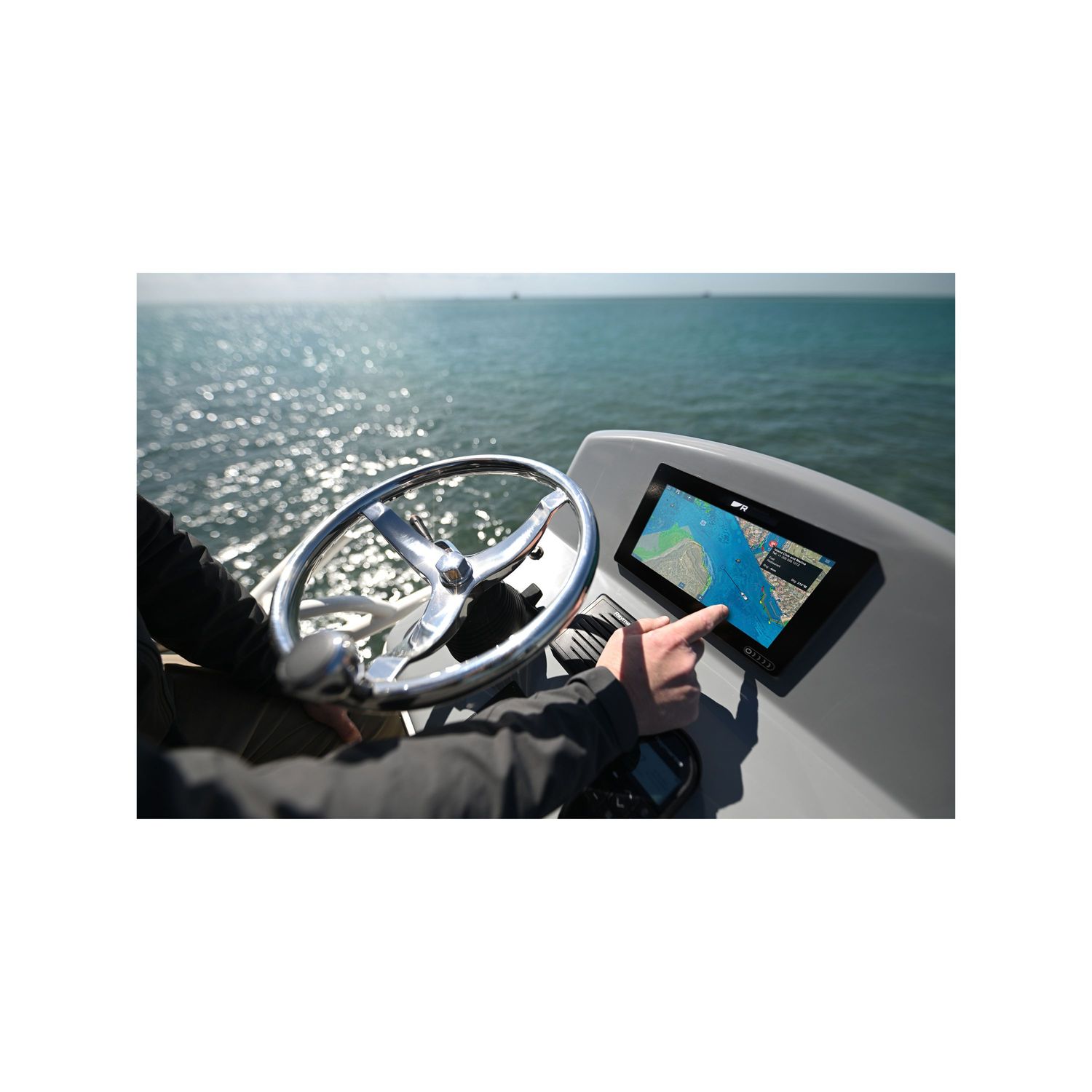 Raymarine Axiom+ 9 RV Monitoiminäyttö kaikuluotaintoiminnolla